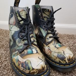 Rare Women's Dr. martens pascal museum Bosch hell boots size 6